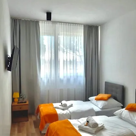 Miodowy 게스트하우스