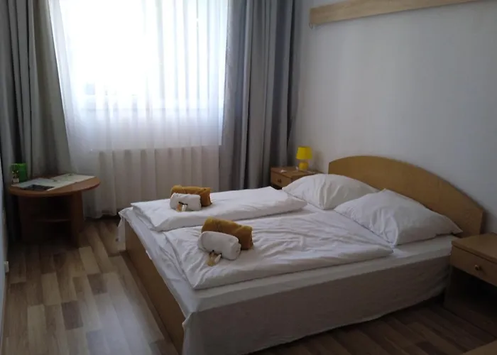 Guest house Miodowy 3*